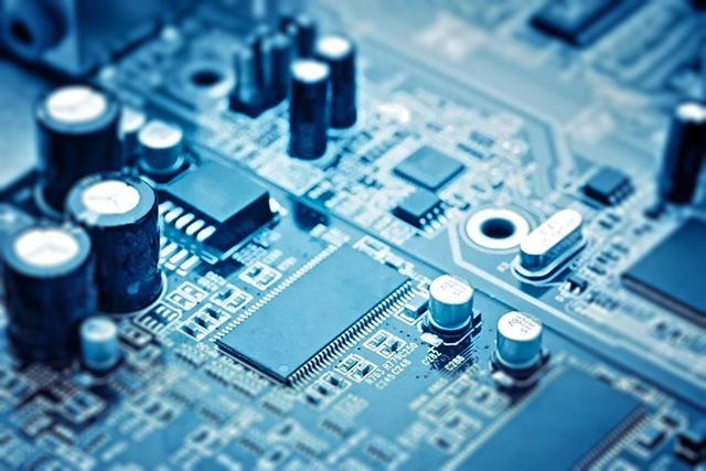供應(yīng)美光 NAND 存儲(chǔ)器 IC、萊迪思硬件管理控制器、英特爾 FPGA IC
